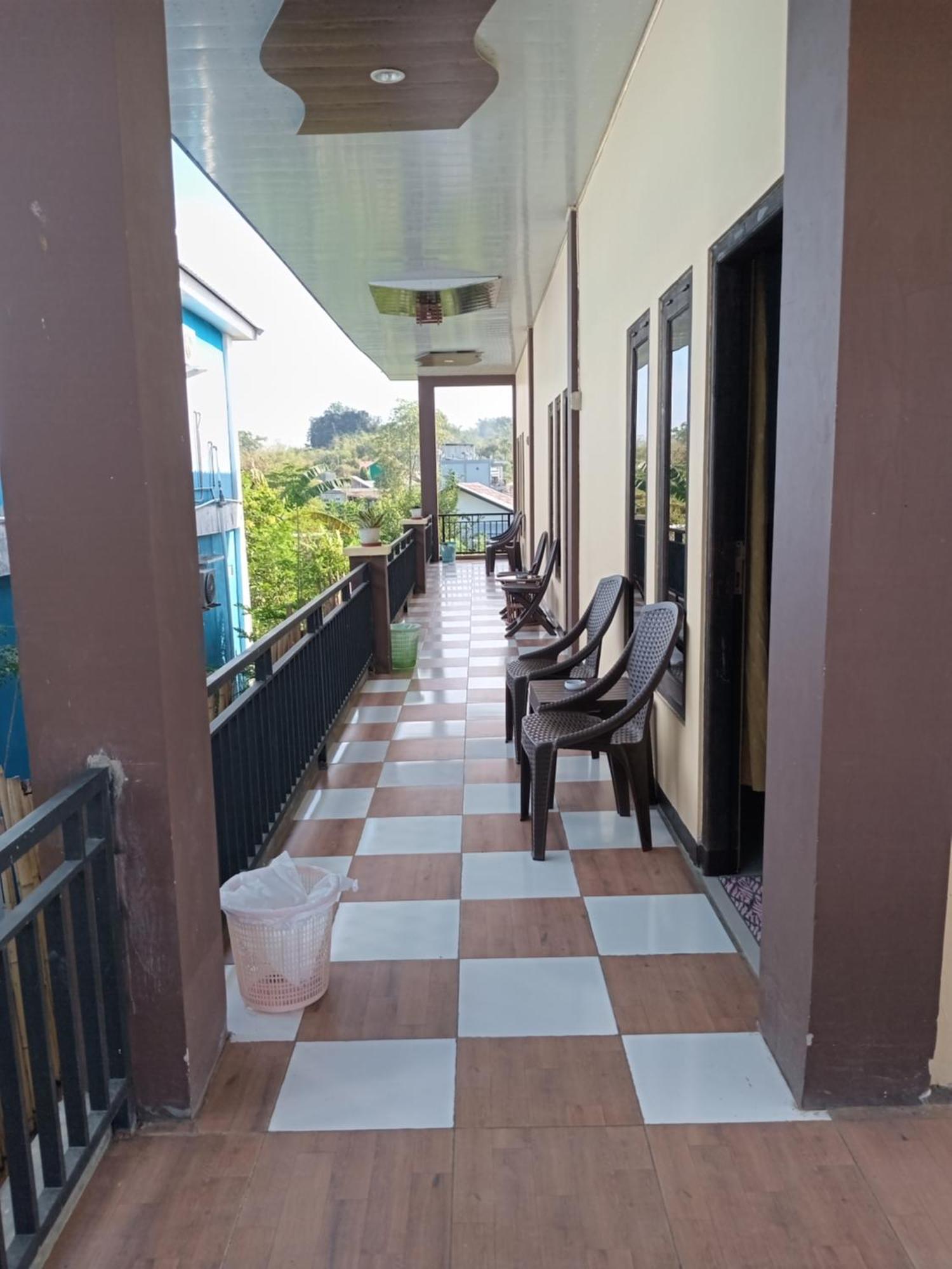 Hotel De Credo Labuan Bajo Zewnętrze zdjęcie