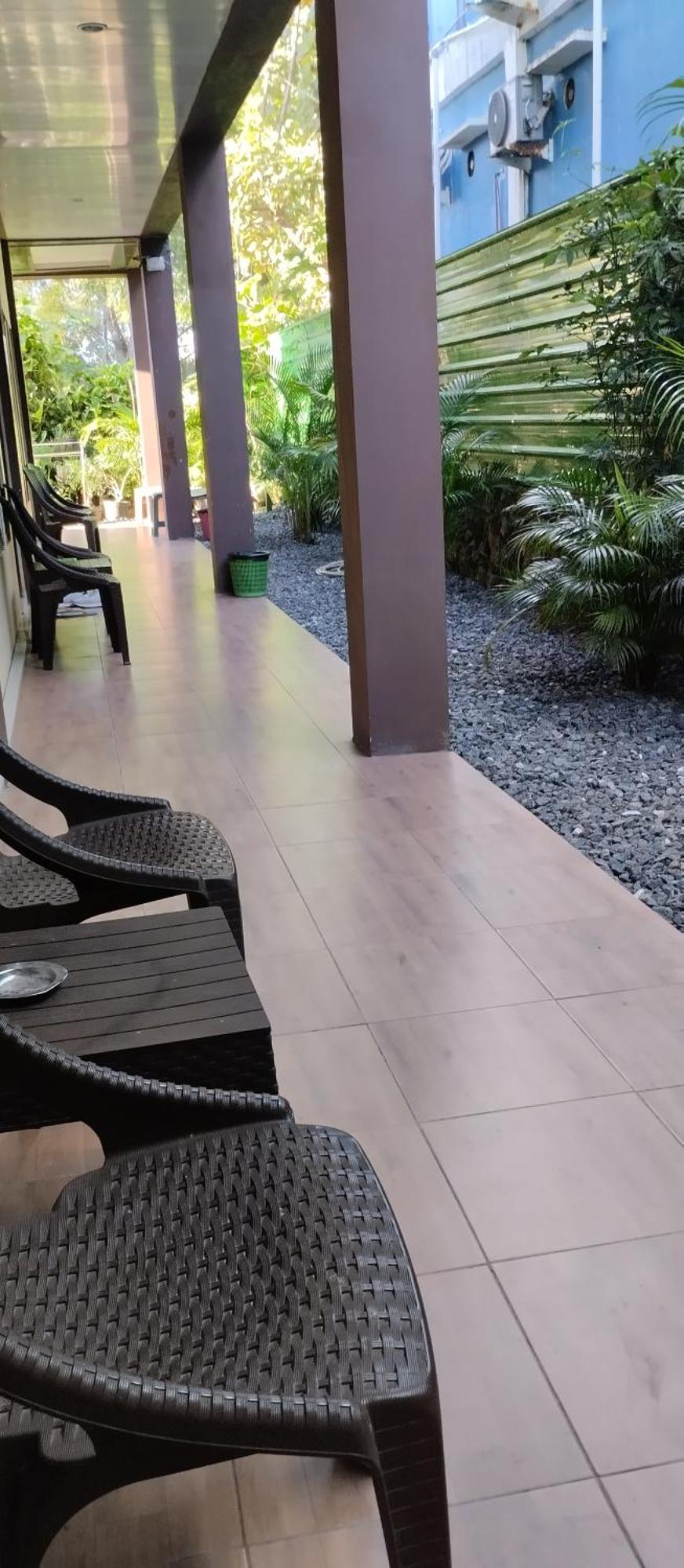Hotel De Credo Labuan Bajo Zewnętrze zdjęcie